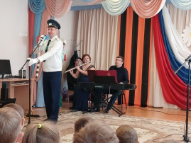 Филармония посетила детский сад Филармония посетила детский сад.